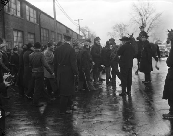 Riot: Detroit: Sojourner Truth Housing Project; Street scenes.